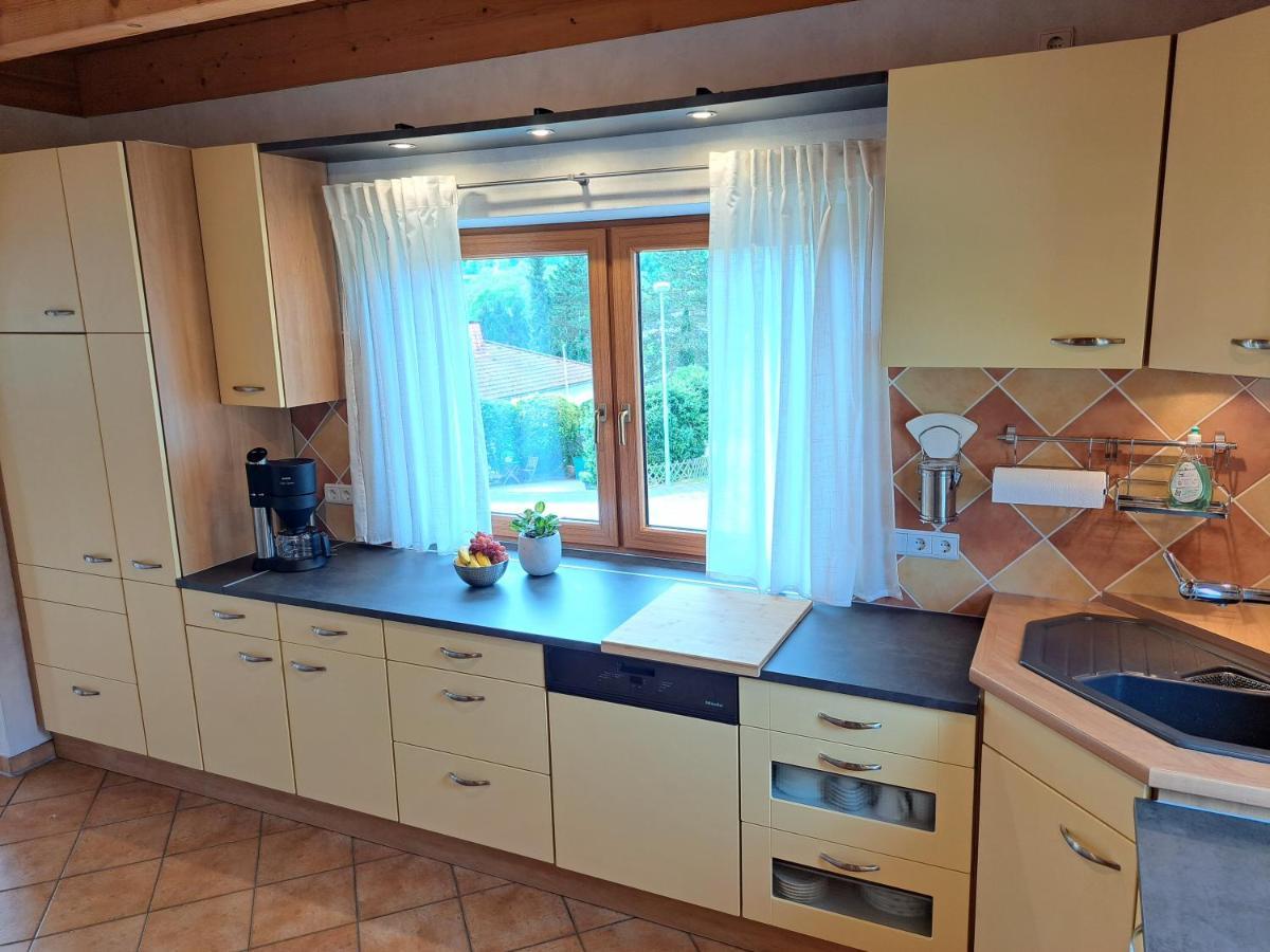 Steewer Landhaus Gemuetliche Ferienwohnung Bis 6 Pers In Ruhiger Ortsrandlage Stebach Exterior foto
