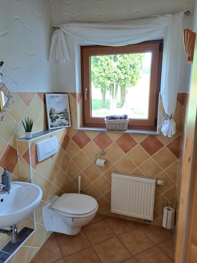 Steewer Landhaus Gemuetliche Ferienwohnung Bis 6 Pers In Ruhiger Ortsrandlage Stebach Exterior foto